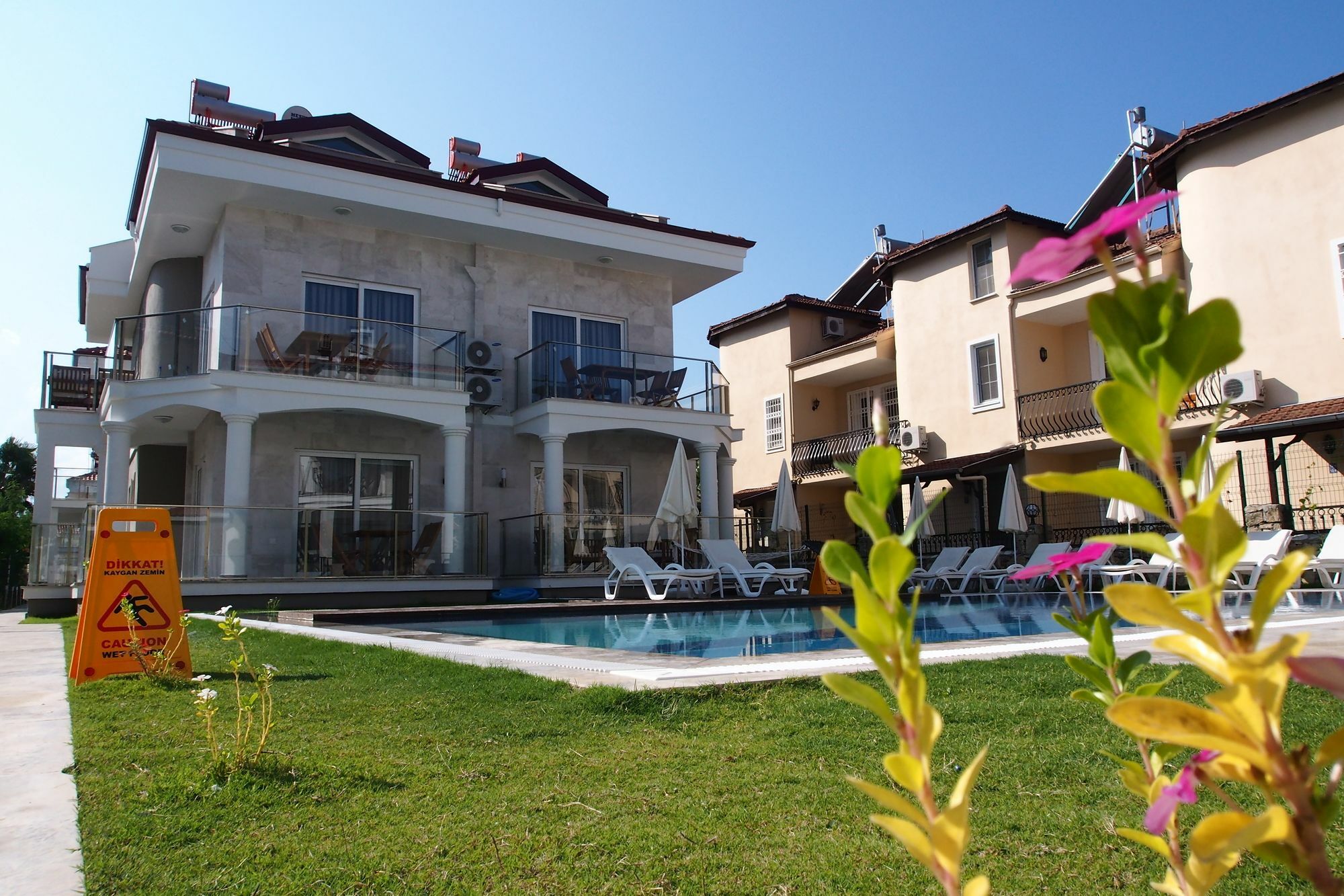 Lighthouse Nadia Aparts Fethiye Bagian luar foto
